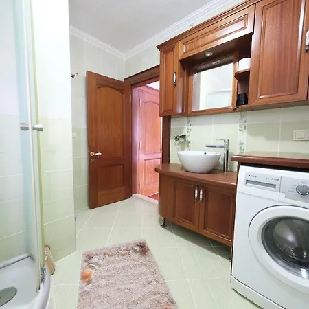 Aysem Mill Hill شقة بودروم